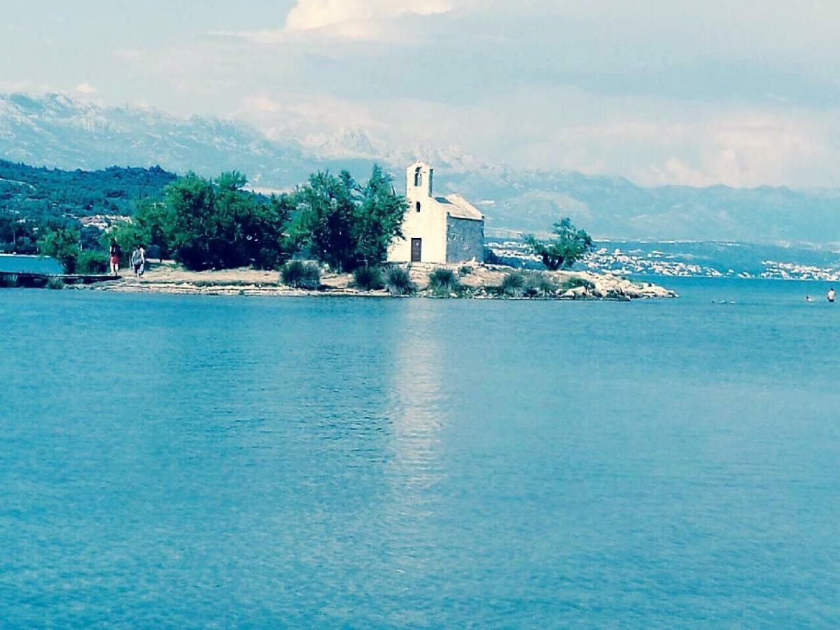 Vacation House Maslina Rupalj Exterior photo